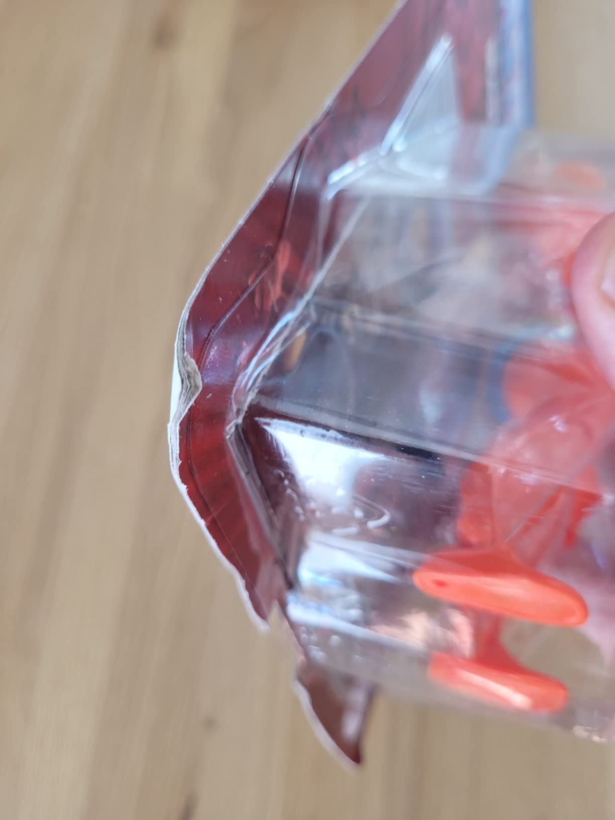 Figur toll, Verpackung gedrückt