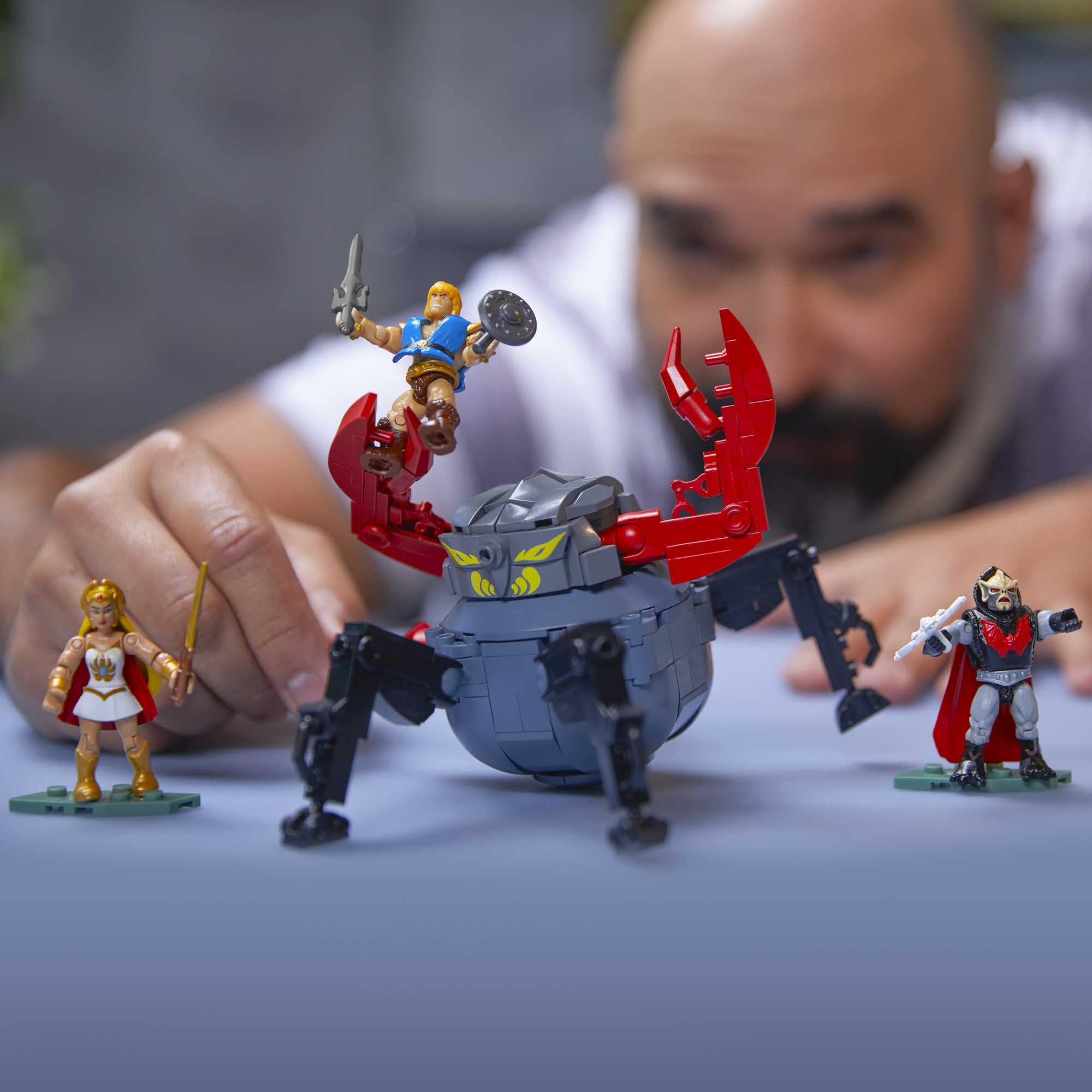 mega-construx-masters-of-the-universe-monstroid-mit-she-ra-vs-hordak-306-teile image 3
