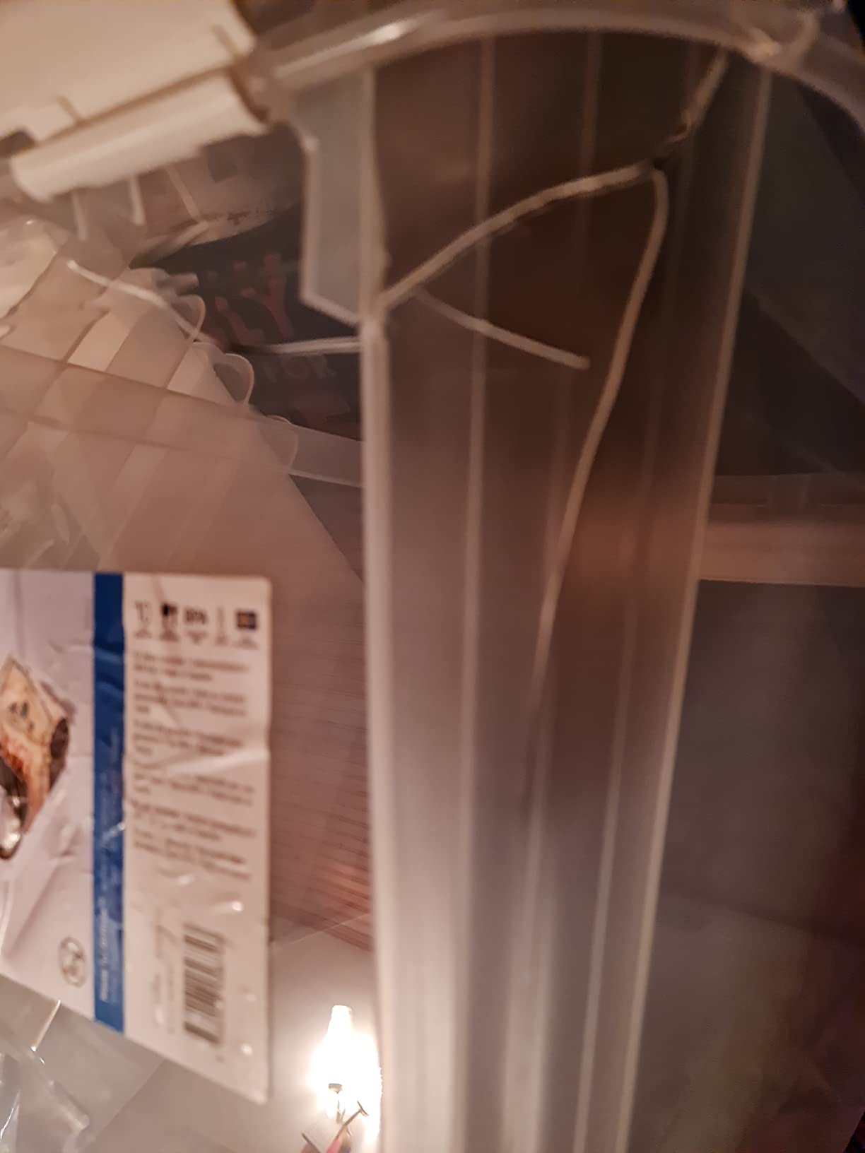 Gut, aber eine Box beschädigt